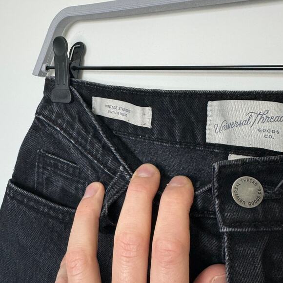 Universal Thread Goods Co. Vintage Straight Crop Distressed Black Women's Jeans - Picture 4 of 4